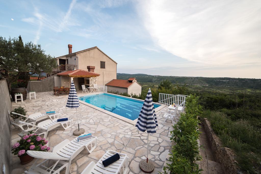 Olive Garden Apartments Cilipi Bagian luar foto